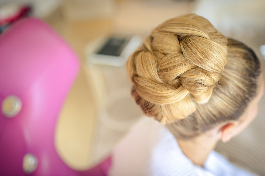 online bridal hair course